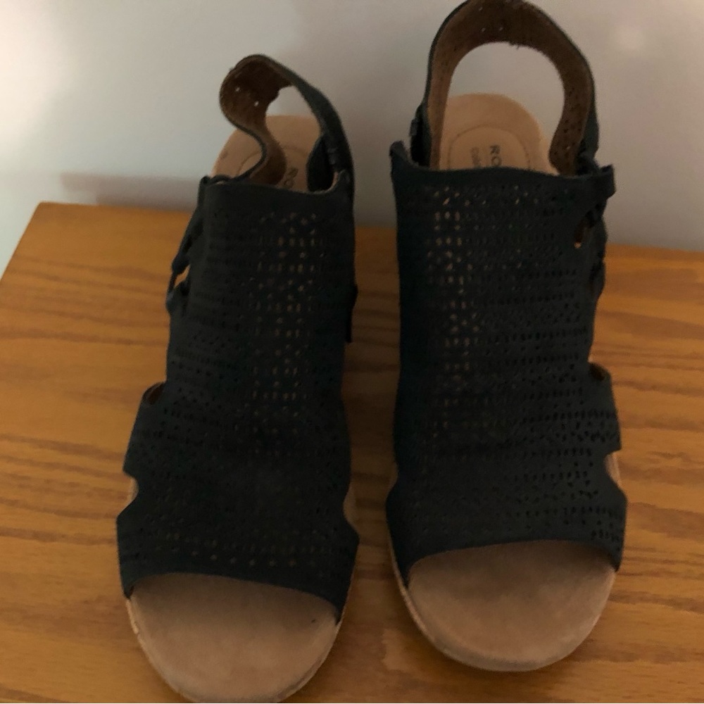 Cobb Hill wedges